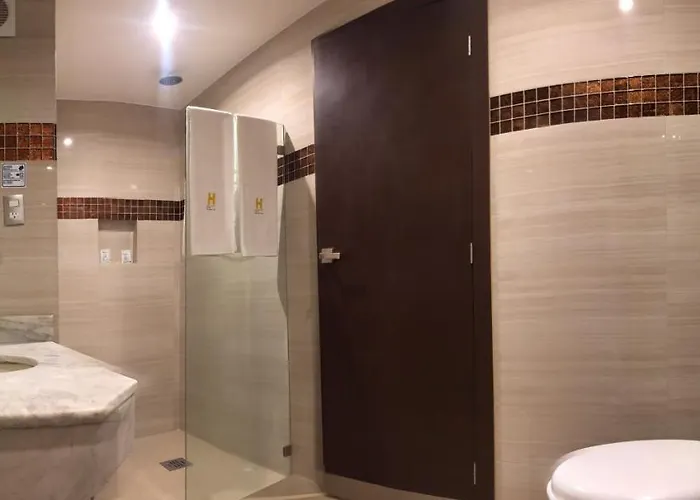 Casa Blanca Internacional Hotel